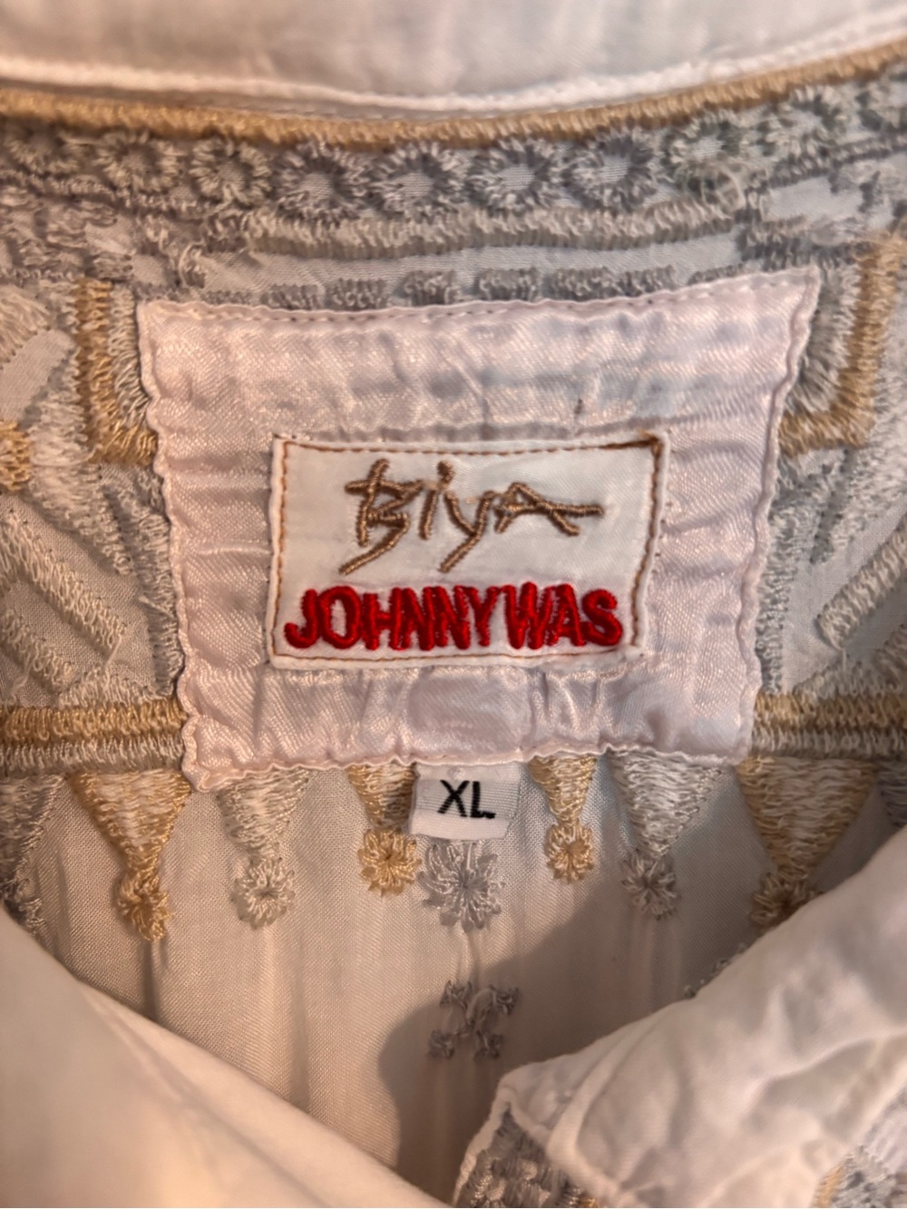 Johnny Was BIYA Embroidered Saverio flowy tunic - Picture 3 of 11